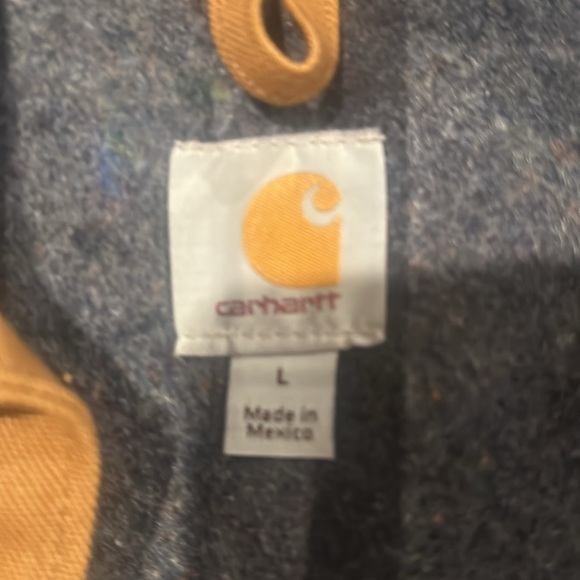 Very good used condition men’s tan  Carhartt outdoor lined jacket size Large - Picture 2 of 5